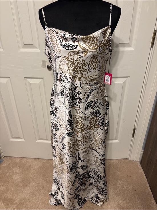Vince Camuto Dresses & Skirts - Vince Camuto Cowl Neck Slipdress